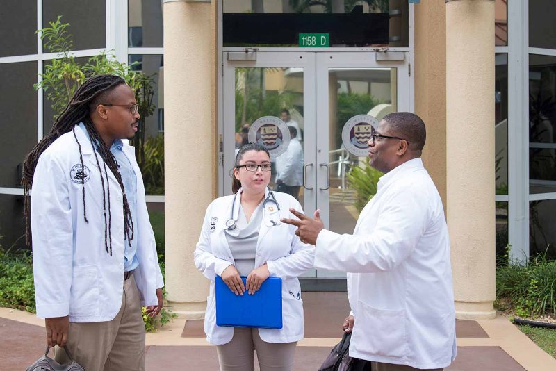 blog Image How does studying at a medical school in the Caribbean prepare you for a successful career?