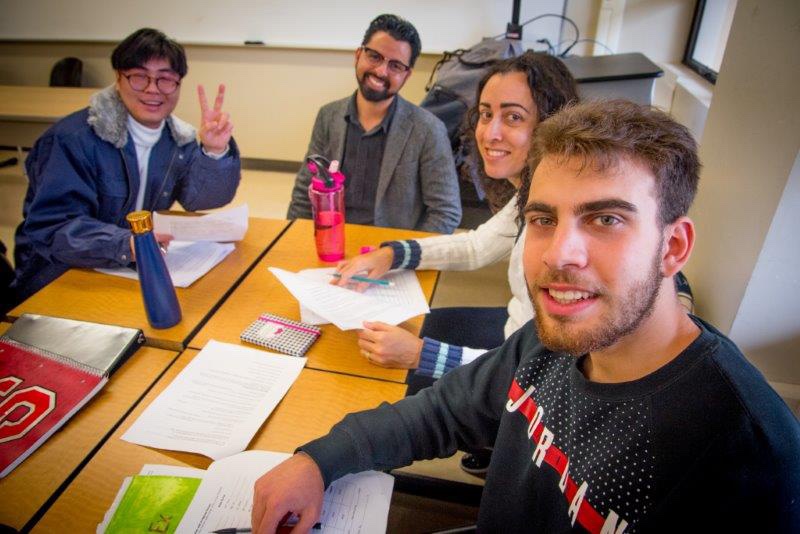 blog Image Study English with SVIEP at the San Mateo Colleges of Silicon Valley