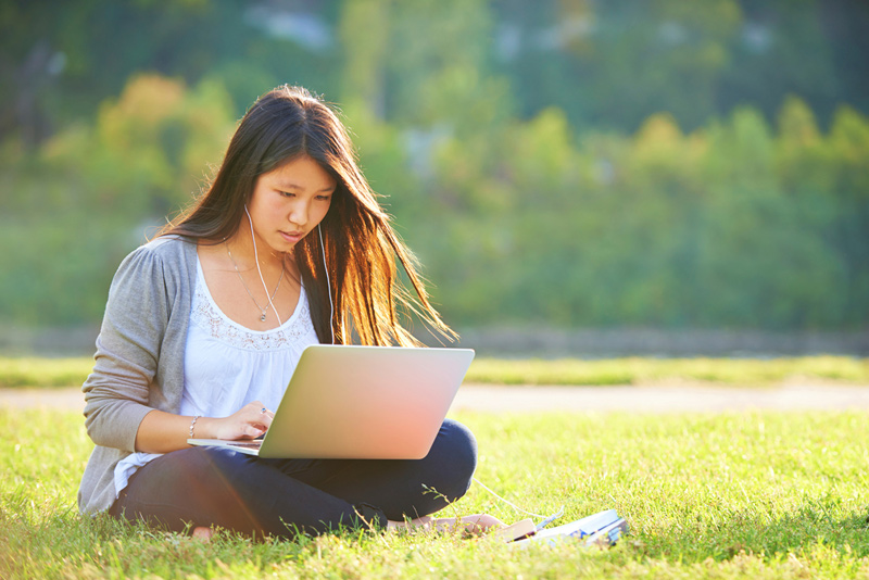 blog Image 4 Creative Ways for Writers to Get Their Work out to the Masses